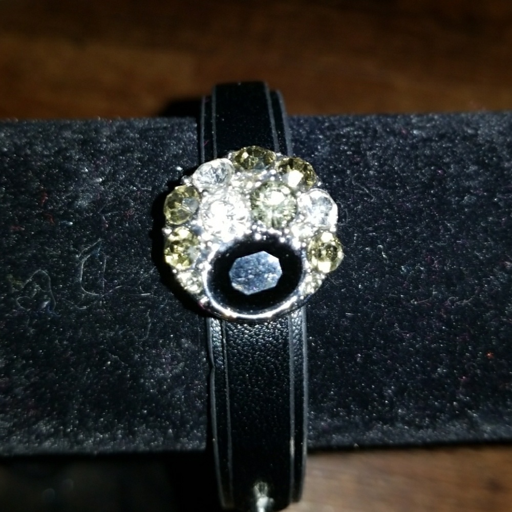 Snap button interchangeable leather braclet - Picture 2 of 2